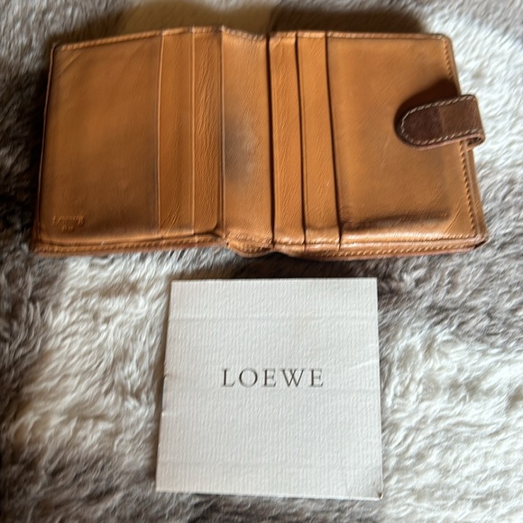 Vintage Loewe wallet - Picture 5 of 16